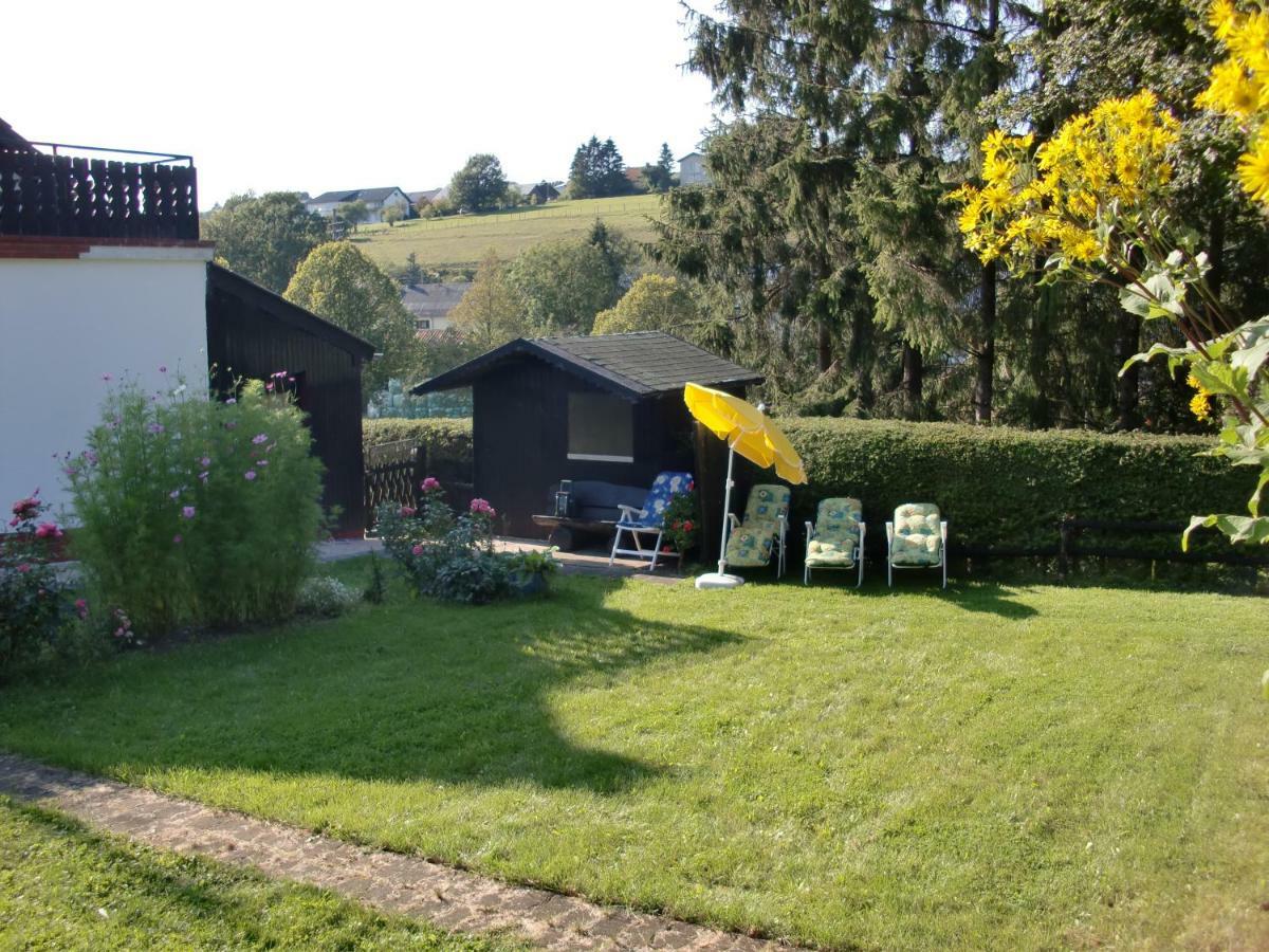 Ferienhaus Margaretha Hallschlag 外观 照片
